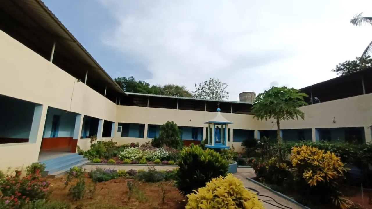 Vincent Home, Alirajpet
